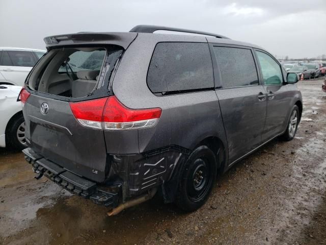 2011 Toyota Sienna LE