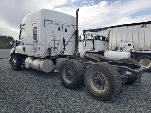 2018 Freightliner Cascadia 125