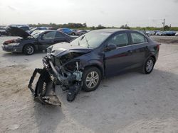 Vehiculos salvage en venta de Copart West Palm Beach, FL: 2015 Chevrolet Sonic LT