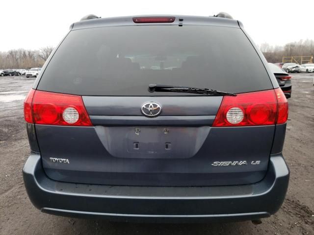 2006 Toyota Sienna CE