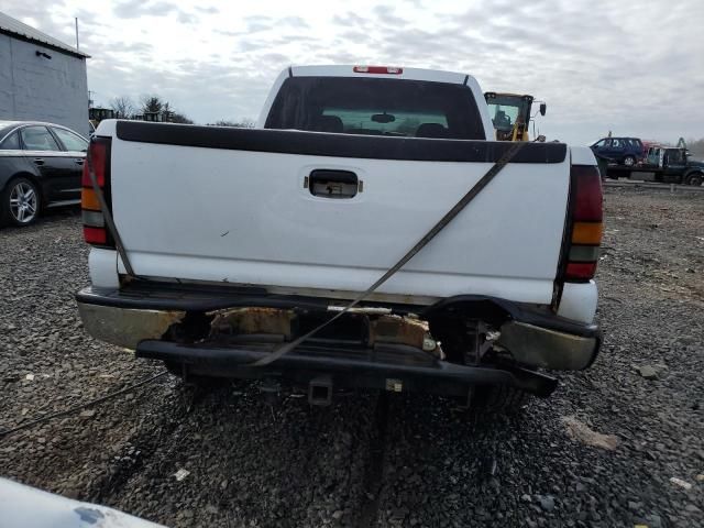 2004 GMC Sierra K2500 Heavy Duty