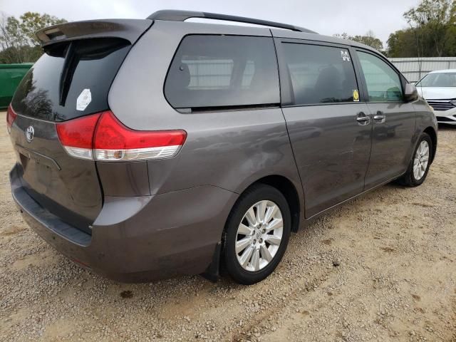 2013 Toyota Sienna XLE