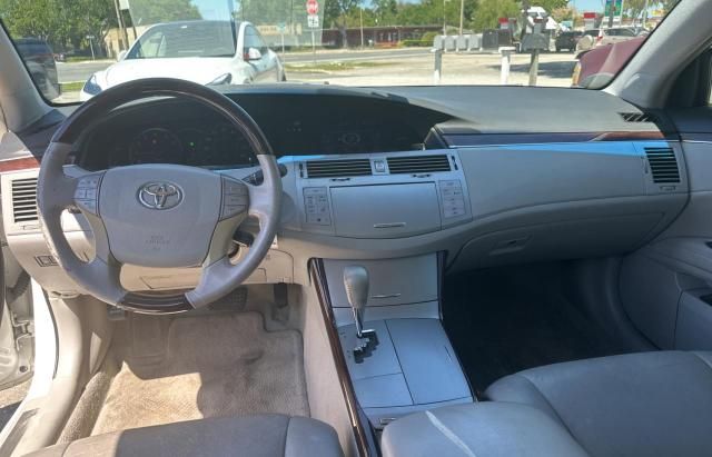 2008 Toyota Avalon XL