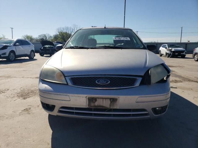 2005 Ford Focus ZX4