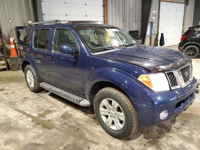 2006 Nissan Pathfinder LE