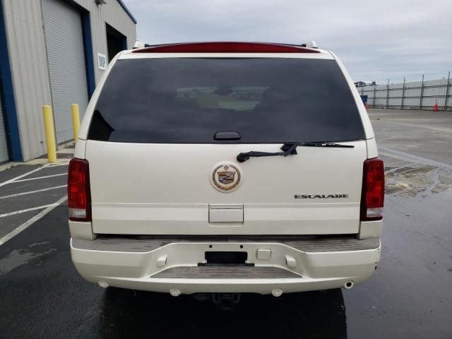 2004 Cadillac Escalade Luxury