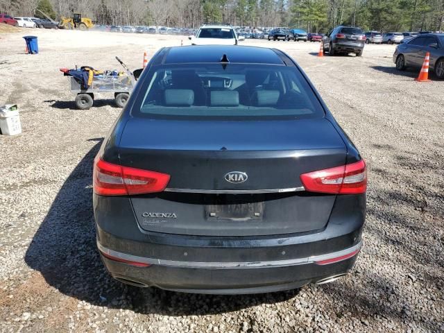 2016 KIA Cadenza Luxury