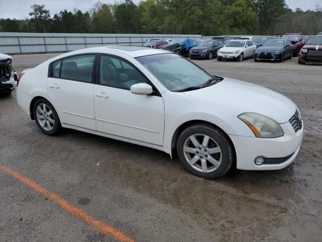 2005 Nissan Maxima SE