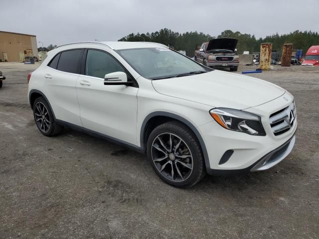 2015 Mercedes-Benz GLA 250