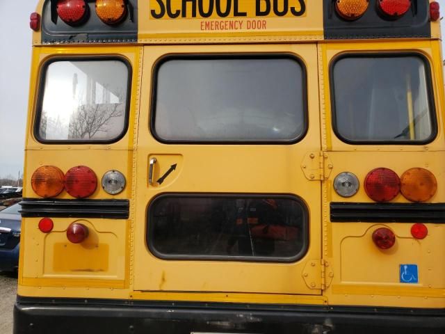 2009 Blue Bird School Bus / Transit Bus