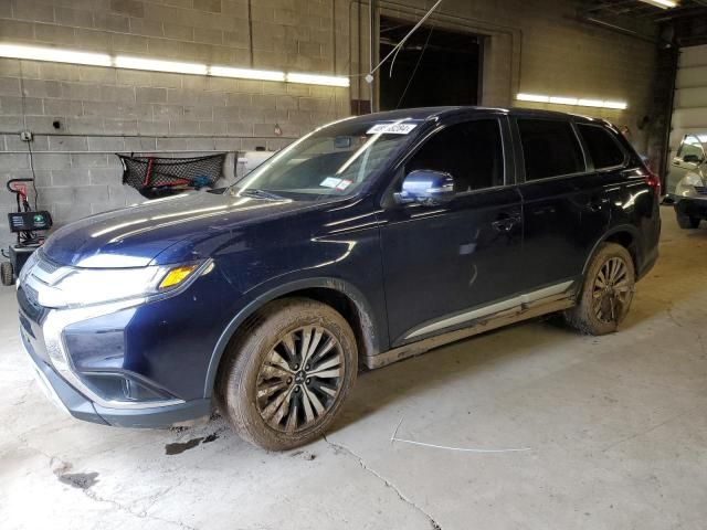 2019 Mitsubishi Outlander SE