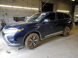 Mitsubishi Vehiculos salvage en venta: 2019 Mitsubishi Outlander SE