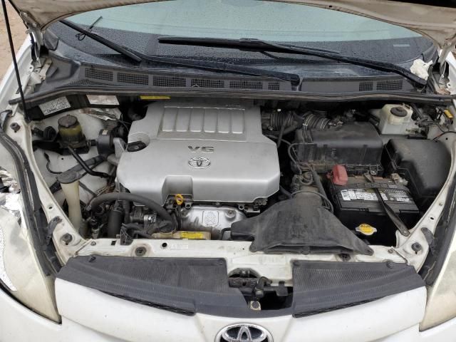 2007 Toyota Sienna XLE