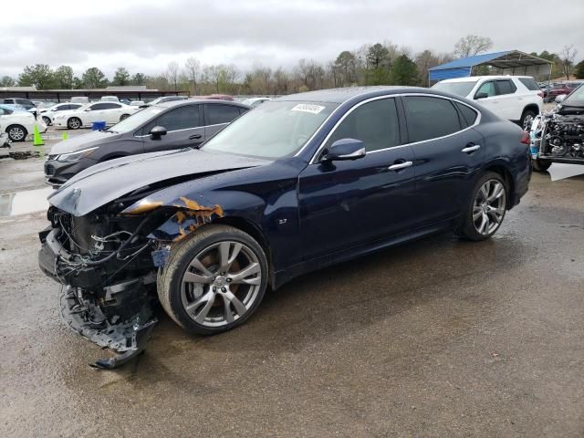 2015 Infiniti Q70 3.7