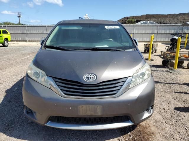 2012 Toyota Sienna