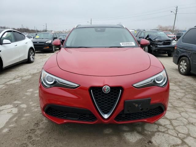 2018 Alfa Romeo Stelvio TI