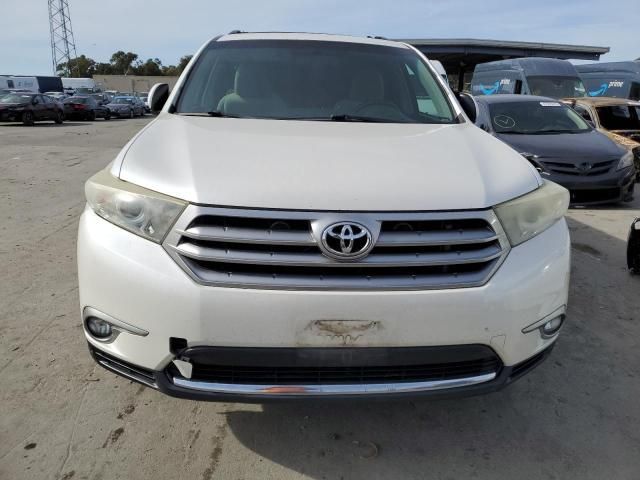 2013 Toyota Highlander Base