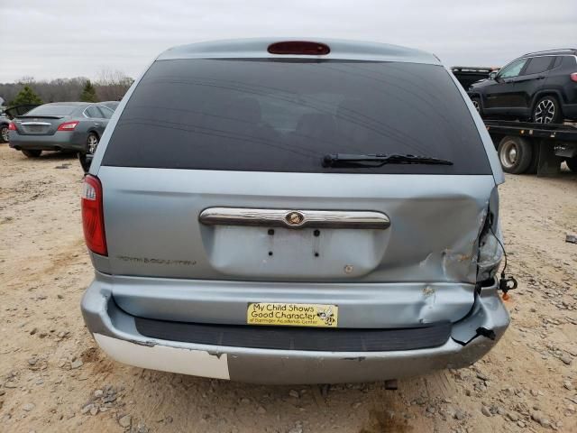 2006 Chrysler Town & Country