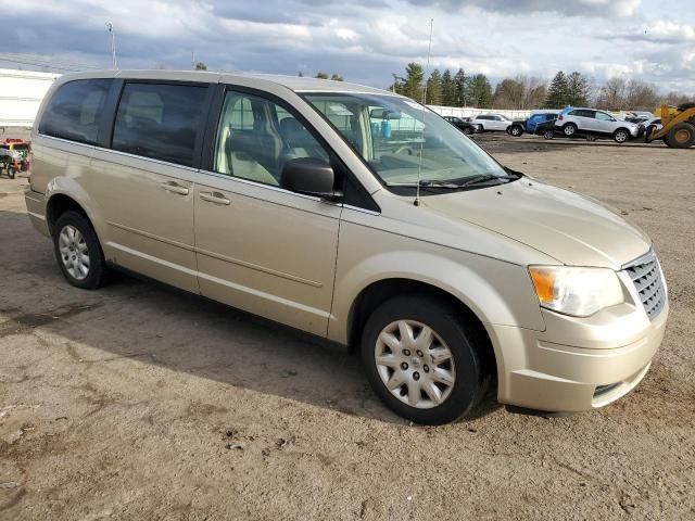 2010 Chrysler Town & Country LX