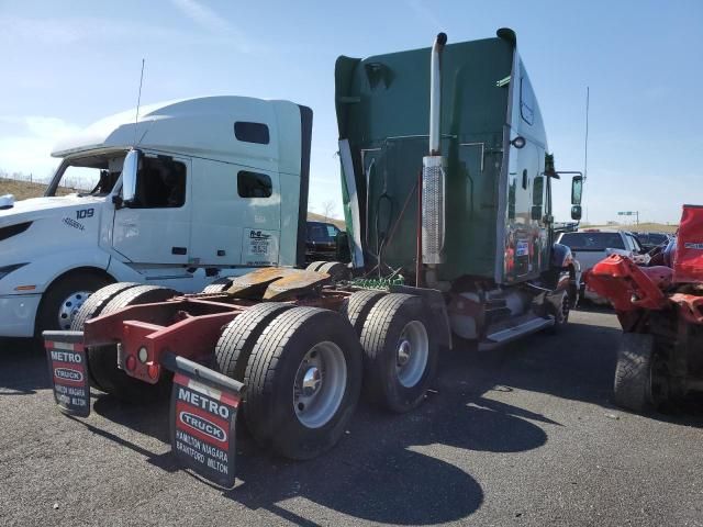 2005 Freightliner Conventional Columbia