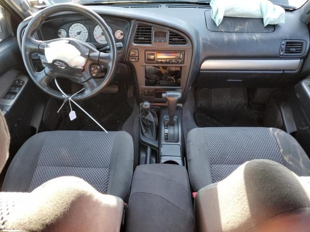 2003 Nissan Pathfinder LE