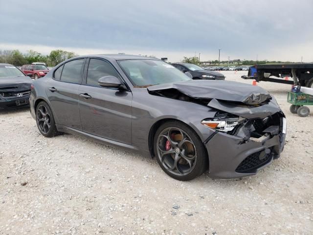 2017 Alfa Romeo Giulia TI