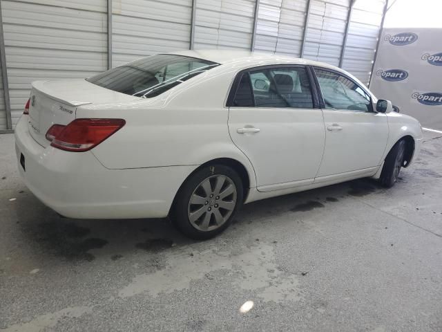 2005 Toyota Avalon XL