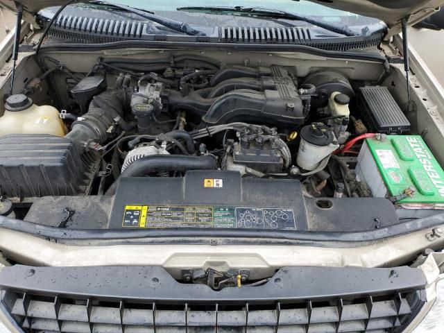 2004 Ford Explorer XLS