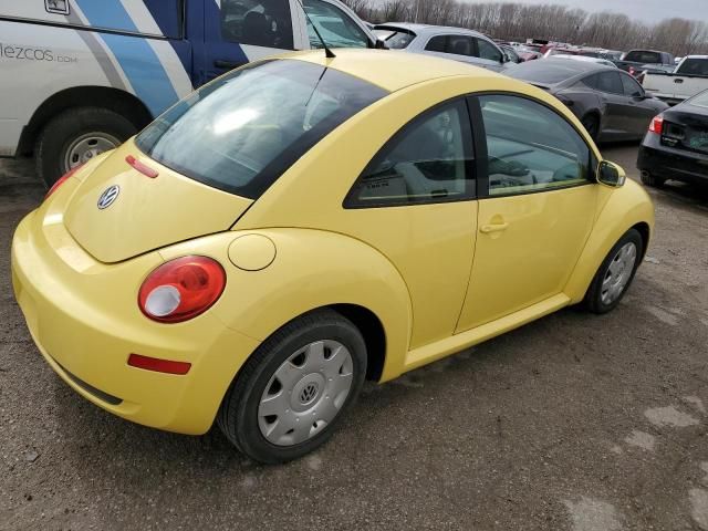 2010 Volkswagen New Beetle