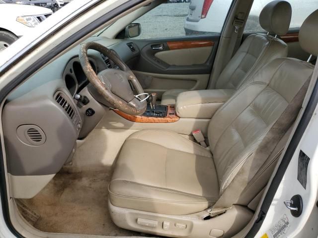 2000 Lexus GS 300