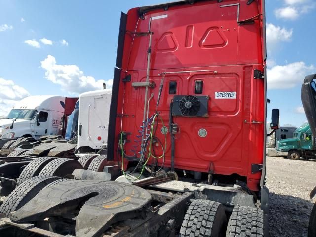 2017 Freightliner Cascadia 125