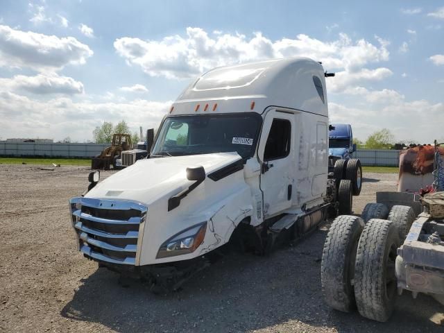 2023 Freightliner Cascadia 126