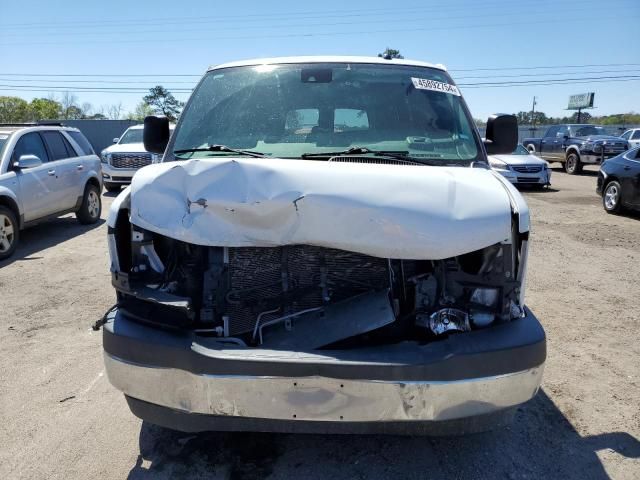 2020 Chevrolet Express G3500 LT