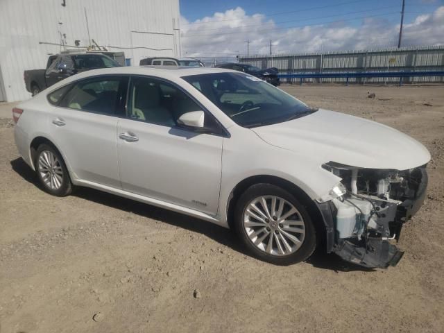 2013 Toyota Avalon Hybrid