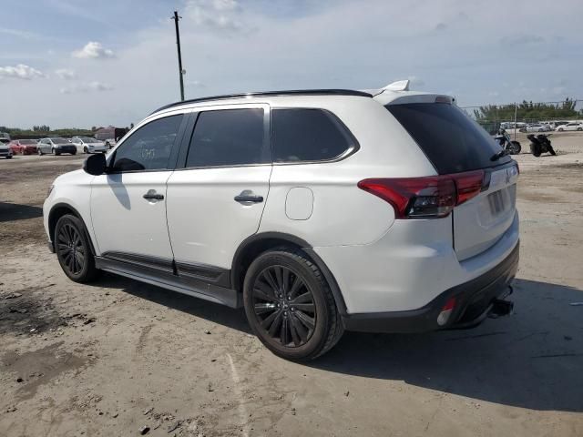 2020 Mitsubishi Outlander SE