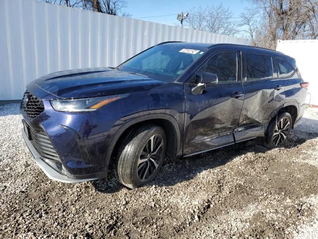 2021 Toyota Highlander XSE