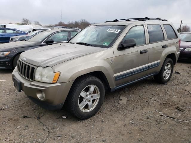 2005 Jeep Grand Cherokee Laredo