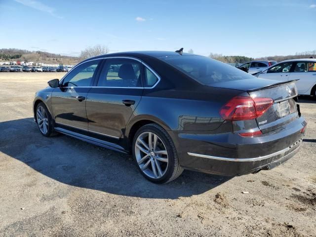 2017 Volkswagen Passat R-Line