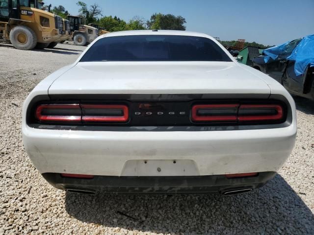 2015 Dodge Challenger SXT