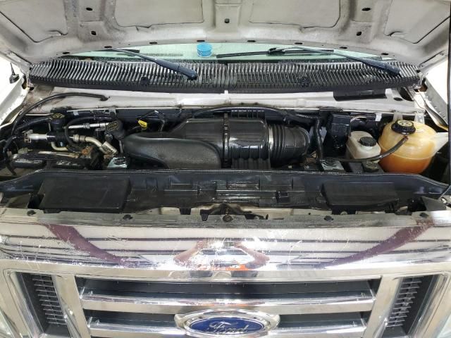 2008 Ford Econoline E350 Super Duty Wagon