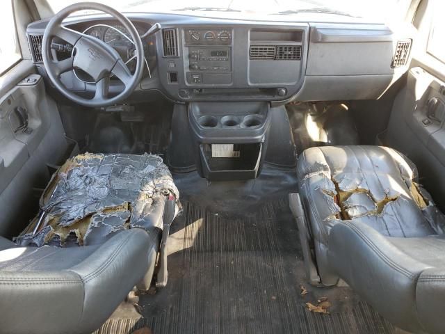 2003 Chevrolet Express G3500