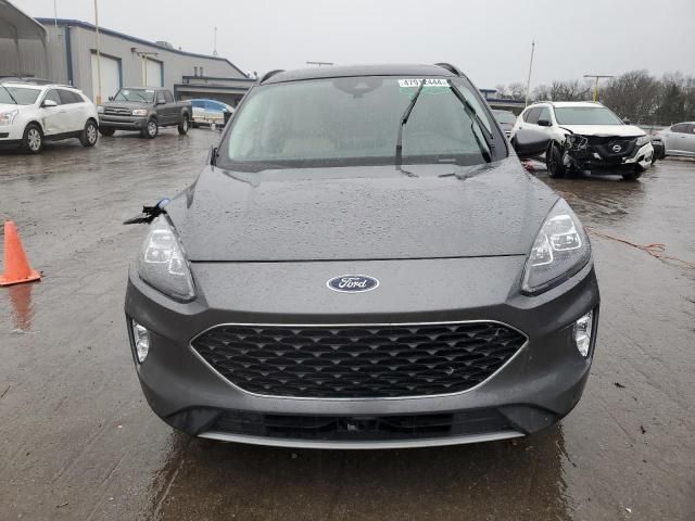 2021 Ford Escape Titanium