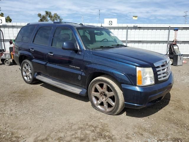 2004 Cadillac Escalade Luxury