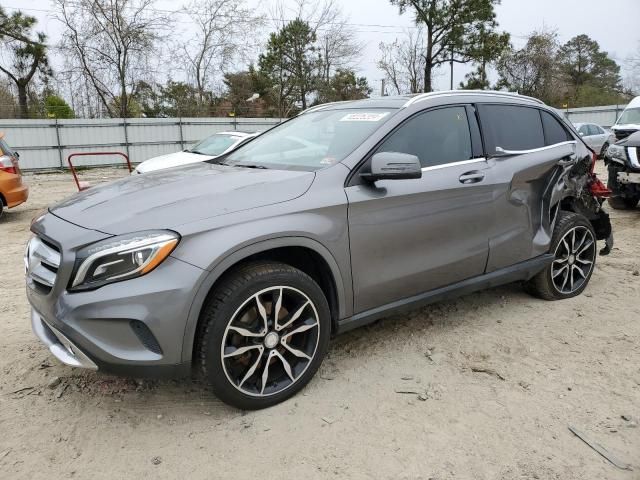 2015 Mercedes-Benz GLA 250