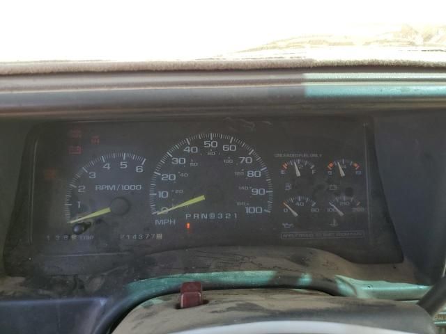 1998 Chevrolet Suburban K1500