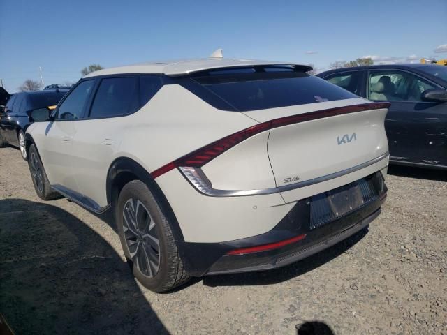 2022 KIA EV6 Light