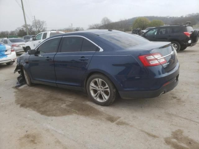 2016 Ford Taurus SE