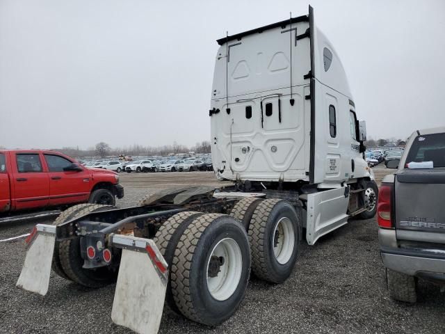 2017 Freightliner Cascadia 125