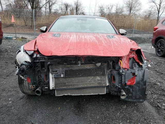 2019 KIA Stinger GT2