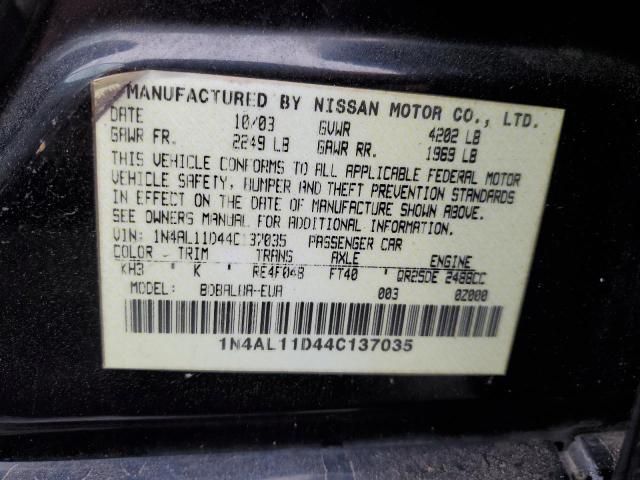 2004 Nissan Altima Base